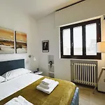 Lägenhet Attico 72 Bari